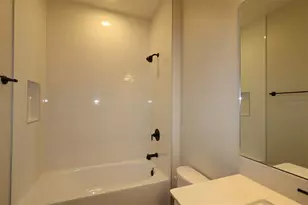 2600 Ravencliffe Ter, Oviedo, FL 32765 - Photo 11