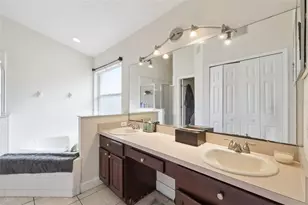 2426 Black Powder Ln, Kissimmee, FL 34743 - Photo 11
