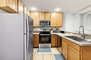 3847 Shaftbury Pl, Oviedo, FL 32765 - Photo 3