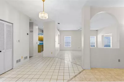 5884 Parkview Point Drive, Orlando, FL 32821 - Photo 7