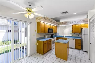 5884 Parkview Point Dr, Orlando, FL 32821 - Photo 9