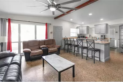 762 Temple Avenue, Orange City, FL 32763 - Photo 9