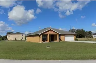 103 Big Sioux Dr, Kissimmee, FL 34759 - Photo 1