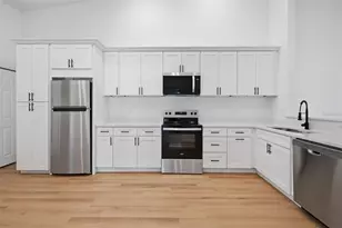1411 Oak Pl, Apopka, FL 32712 - Photo 5