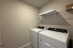 7649 Intrepid Rd, Wesley Chapel, FL 33545 - Photo 15