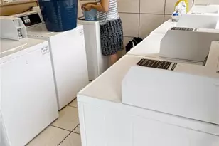 411 N Halifax Ave, Daytona Beach, FL 32118 - Photo 17