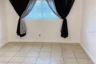 411 N Halifax Ave, Daytona Beach, FL 32118 - Photo 13