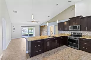 853 Franconville Ct, Kissimmee, FL 34759 - Photo 5