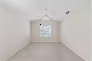 827 Princeton Dr, Clermont, FL 34711 - Photo 17