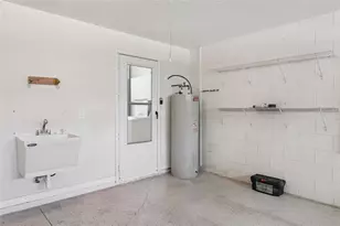 827 Princeton Dr, Clermont, FL 34711 - Photo 29