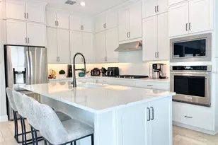 10275 Pk Ests Ave, Orlando, FL 32836 - Photo 7