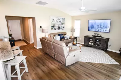 6673 Mary Loop, The Villages, FL 34762 - Photo 7