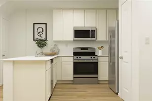 937 Phoenix St, Davenport, FL 33837 - Photo 3