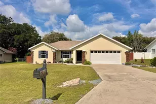 4380 NE 19th Ave, Ocala, FL 34479 - Photo 1