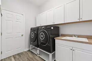 8760 The Esplanade, Orlando, FL 32836 - Photo 35