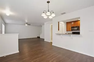 9620 Charlesberg Dr, Tampa, FL 33635 - Photo 9