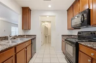 9620 Charlesberg Dr, Tampa, FL 33635 - Photo 17