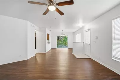 9620 Charlesberg Drive #9, Tampa, FL 33635 - Photo 7