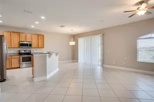 10774 Belfry Cir, Orlando, FL 32832 - Photo 3