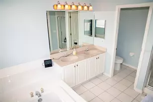 411 Sycamore St, Celebration, FL 34747 - Photo 45