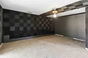 7468 Lake Willis Dr, Orlando, FL 32821 - Photo 27