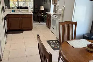 5033 Foxcroft Ct, Orlando, FL 32808 - Photo 17