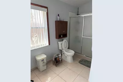 5033 Foxcroft Court, Orlando, FL 32808 - Photo 9