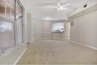 5554 Metrowest Boulevard #112, Orlando, FL 32811 - Photo 3