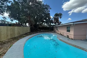 6142 Tebbetts Dr, Orlando, FL 32808 - Photo 15