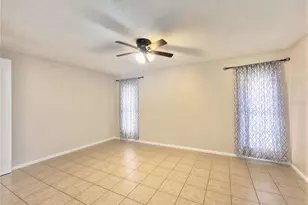 6142 Tebbetts Dr, Orlando, FL 32808 - Photo 9