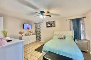 6142 Tebbetts Dr, Orlando, FL 32808 - Photo 13