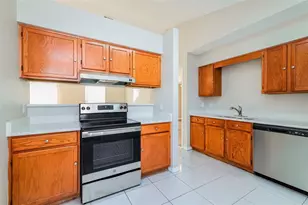 657 Koala Ct, Kissimmee, FL 34759 - Photo 5