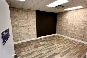 7901 Kingspointe Pkwy, Orlando, FL 32819 - Photo 1