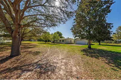 5353 NE 136th Place, Oxford, FL 34484 - Photo 3