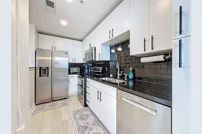 155 S Court Avenue #1911, Orlando, FL 32801 - Photo 11