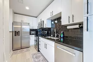 155 S Court Ave, Orlando, FL 32801 - Photo 11