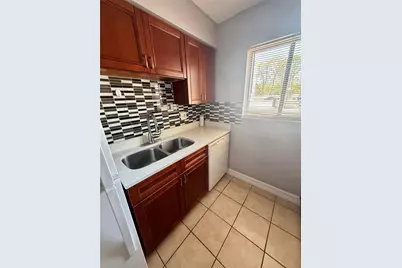 127 Springwood Circle #F, Longwood, FL 32750 - Photo 3