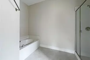 7690 Bent Tree Loop, Saint Cloud, FL 34771 - Photo 9