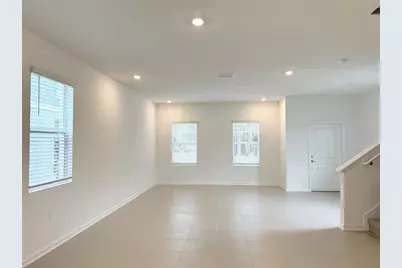 660 Bayern Lane, Debary, FL 32713 - Photo 5