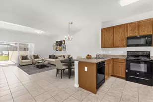 4569 Corsa Ln, Kissimmee, FL 34746 - Photo 3