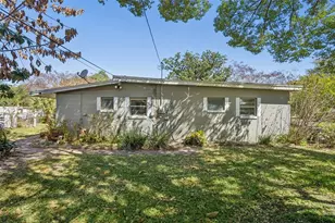 129 Mayfair Cir, Sanford, FL 32771 - Photo 15