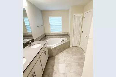 11211 History Avenue, Orlando, FL 32832 - Photo 13