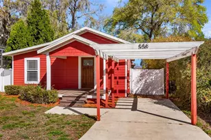 558 W Minneola Ave, Clermont, FL 34711 - Photo 1