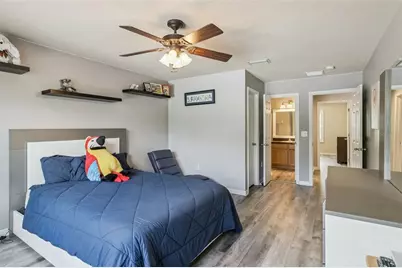 15940 Ternglade Drive, Lithia, FL 33547 - Photo 41