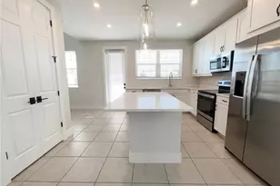 4349 Marina Vw Wy, Cortez, FL 34215 - Photo 5