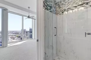 150 E Robinson St, Orlando, FL 32801 - Photo 39