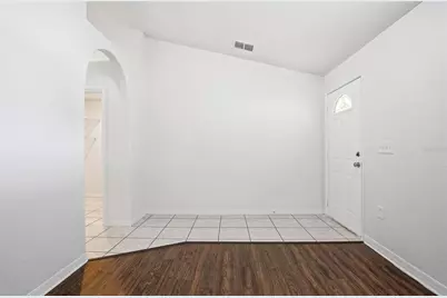 5817 Mohr Loop, Tampa, FL 33615 - Photo 3