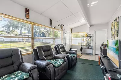 820 E Clifford Avenue, Eustis, FL 32726 - Photo 23