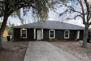 627 Bluebill Ct, Kissimmee, FL 34759 - Photo 1