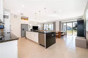 8124 Mabury Ln, Orlando, FL 32832 - Photo 9